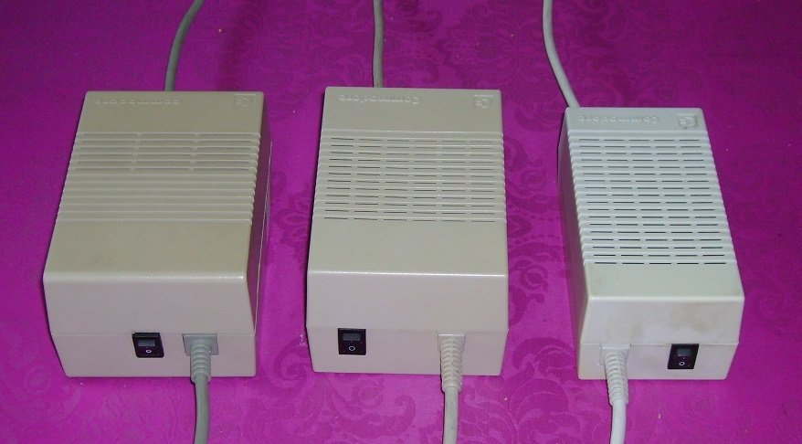 3_psus_extern.jpg 3_psus_extern.jpg